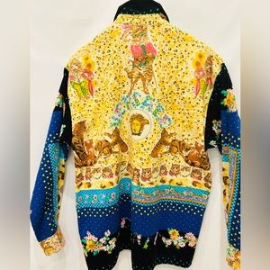 VERSACE Jeans Couture 1990’s Vintage Light Weight Corduroy top.